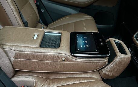 Mercedes-Benz GLS, 2025 год, 18 000 000 рублей, 14 фотография