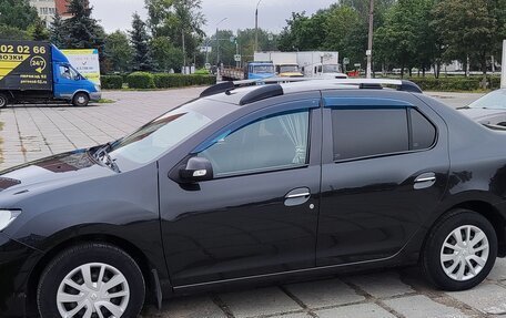 Renault Logan II, 2017 год, 1 150 000 рублей, 14 фотография