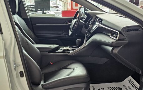 Toyota Camry, 2020 год, 3 469 000 рублей, 19 фотография