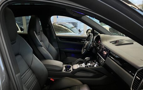 Porsche Cayenne III, 2022 год, 11 786 000 рублей, 10 фотография