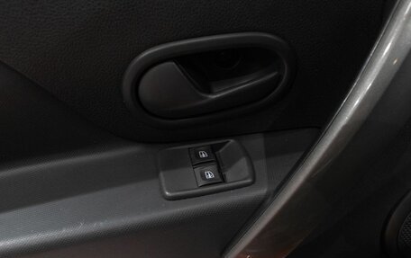 Renault Sandero II рестайлинг, 2018 год, 957 200 рублей, 8 фотография