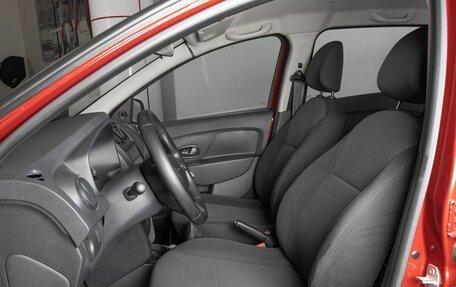 Renault Sandero II рестайлинг, 2018 год, 957 200 рублей, 14 фотография