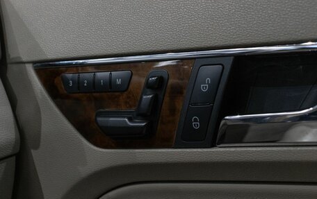 Mercedes-Benz E-Класс, 2011 год, 1 280 000 рублей, 9 фотография