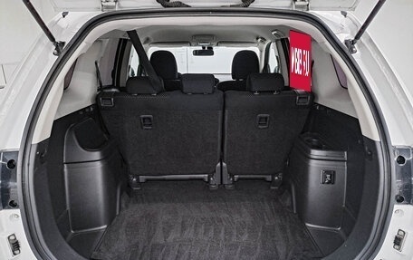 Mitsubishi Outlander III рестайлинг 3, 2018 год, 1 850 000 рублей, 14 фотография