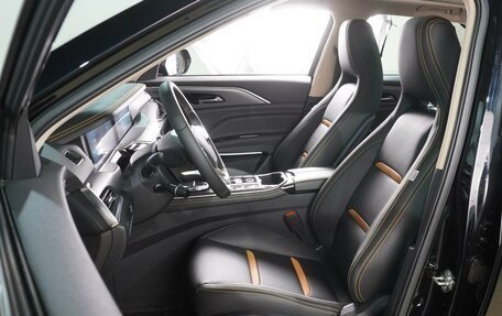 FAW Bestune T77, 2022 год, 1 699 000 рублей, 10 фотография