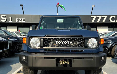 Toyota Land Cruiser 70, 2025 год, 11 100 000 рублей, 13 фотография