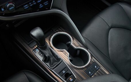 Toyota Camry, 2019 год, 2 877 000 рублей, 6 фотография