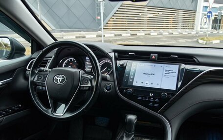 Toyota Camry, 2019 год, 2 877 000 рублей, 15 фотография