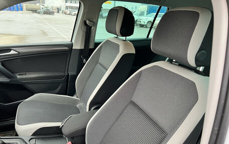 Volkswagen Tiguan II, 2019 год, 2 750 000 рублей, 12 фотография