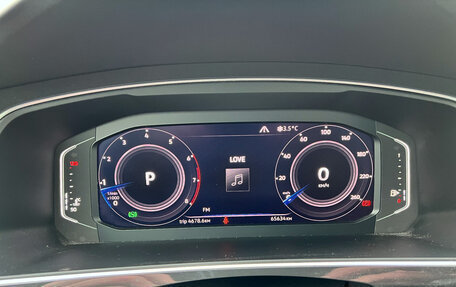 Volkswagen Tiguan II, 2019 год, 2 750 000 рублей, 14 фотография