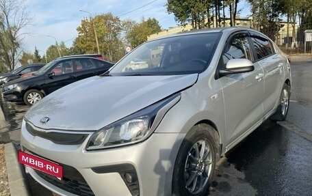 KIA Rio IV, 2018 год, 1 150 000 рублей, 2 фотография