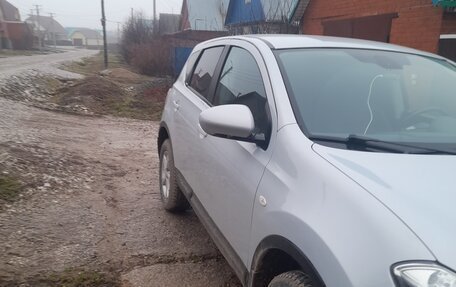 Nissan Qashqai, 2010 год, 840 000 рублей, 3 фотография