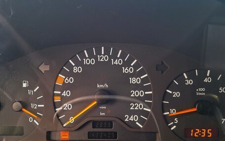 Mercedes-Benz C-Класс, 1996 год, 200 000 рублей, 14 фотография