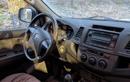 Toyota Hilux VII, 2012 год, 1 550 000 рублей, 6 фотография