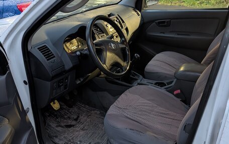 Toyota Hilux VII, 2012 год, 1 550 000 рублей, 12 фотография