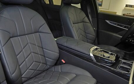 BMW 7 серия, 2025 год, 18 300 000 рублей, 10 фотография