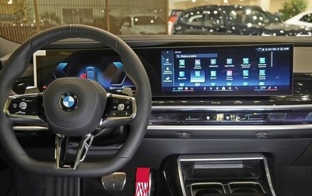 BMW 7 серия, 2025 год, 18 300 000 рублей, 11 фотография