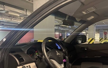 Mitsubishi L200 IV рестайлинг, 2013 год, 1 500 000 рублей, 10 фотография