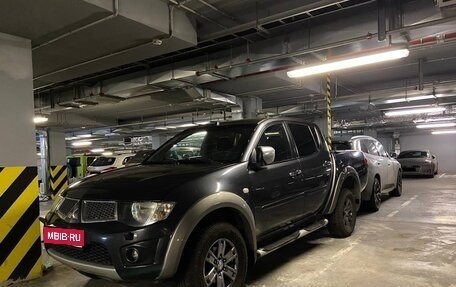 Mitsubishi L200 IV рестайлинг, 2013 год, 1 500 000 рублей, 1 фотография