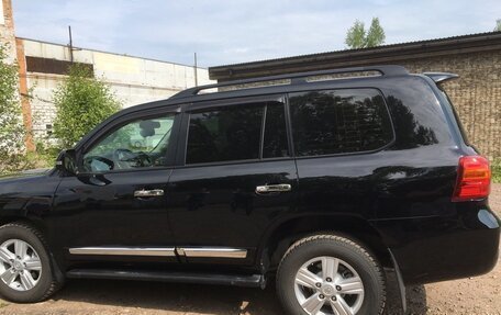Toyota Land Cruiser 200, 2012 год, 4 200 000 рублей, 2 фотография