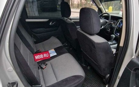 Ford Escape II, 2008 год, 750 000 рублей, 19 фотография