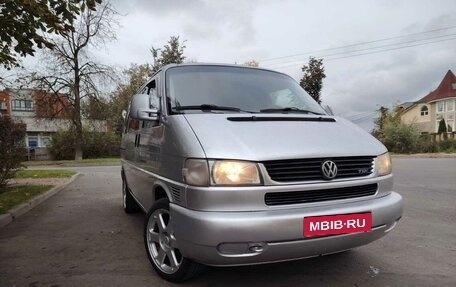 Volkswagen Transporter T4, 2001 год, 1 067 000 рублей, 1 фотография