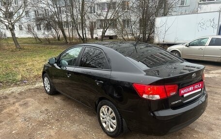 KIA Cerato III, 2010 год, 760 000 рублей, 2 фотография