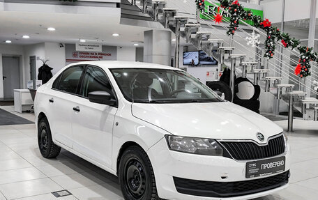 Skoda Rapid I, 2017 год, 650 000 рублей, 7 фотография
