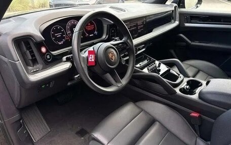 Porsche Cayenne III, 2025 год, 13 215 000 рублей, 23 фотография