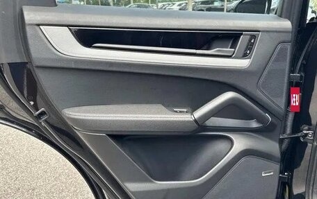 Porsche Cayenne III, 2025 год, 13 215 000 рублей, 13 фотография