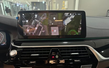 BMW 5 серия, 2022 год, 5 880 000 рублей, 16 фотография