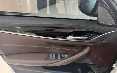 BMW 5 серия, 2022 год, 5 880 000 рублей, 17 фотография