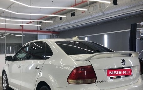 Volkswagen Polo VI (EU Market), 2012 год, 585 000 рублей, 2 фотография