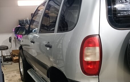 Chevrolet Niva I рестайлинг, 2006 год, 450 000 рублей, 11 фотография