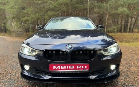 BMW 3 серия, 2013 год, 1 450 000 рублей, 26 фотография
