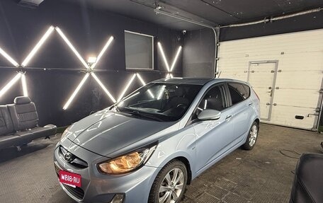 Hyundai Solaris II рестайлинг, 2012 год, 950 000 рублей, 2 фотография