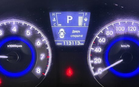 Hyundai Solaris II рестайлинг, 2012 год, 950 000 рублей, 10 фотография