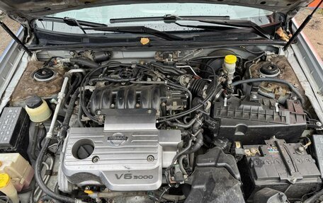 Nissan Maxima VIII, 2000 год, 650 000 рублей, 6 фотография