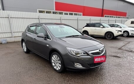 Opel Astra J, 2011 год, 1 500 000 рублей, 5 фотография