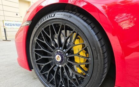 Porsche 911, 2021 год, 27 000 000 рублей, 9 фотография