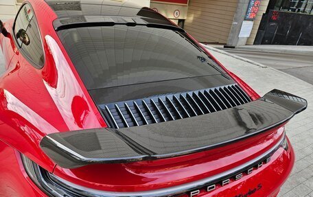 Porsche 911, 2021 год, 27 000 000 рублей, 10 фотография