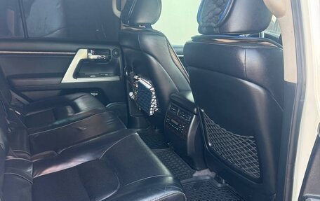 Toyota Land Cruiser 200, 2013 год, 4 000 000 рублей, 6 фотография