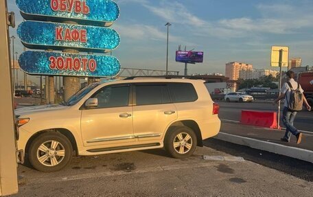 Toyota Land Cruiser 200, 2013 год, 4 000 000 рублей, 11 фотография