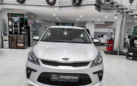 KIA Rio IV, 2018 год, 1 336 000 рублей, 2 фотография