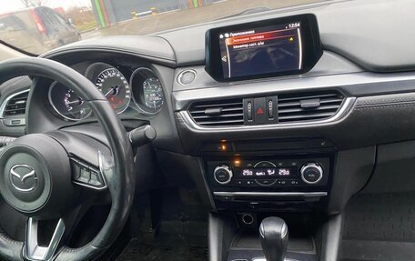 Mazda 6, 2017 год, 1 700 000 рублей, 9 фотография