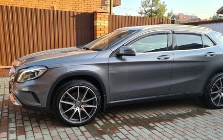 Mercedes-Benz GLA, 2016 год, 2 600 000 рублей, 2 фотография