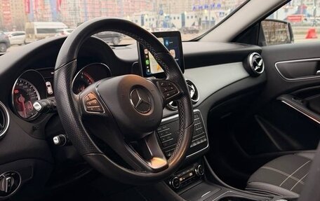 Mercedes-Benz GLA, 2016 год, 2 600 000 рублей, 4 фотография