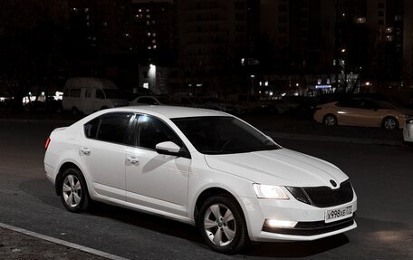 Skoda Octavia, 2017 год, 1 760 000 рублей, 6 фотография