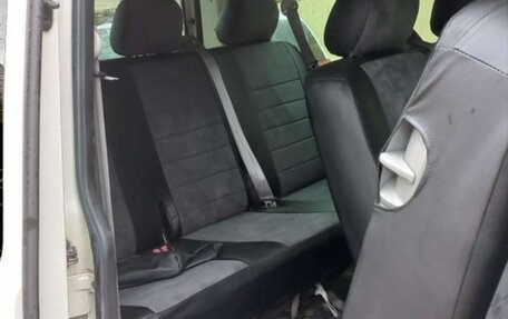 Volkswagen Transporter T5 рестайлинг, 2004 год, 1 450 000 рублей, 7 фотография