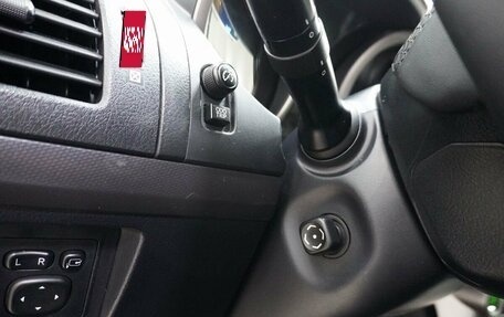 Toyota Land Cruiser Prado 150 рестайлинг 2, 2013 год, 2 700 000 рублей, 10 фотография